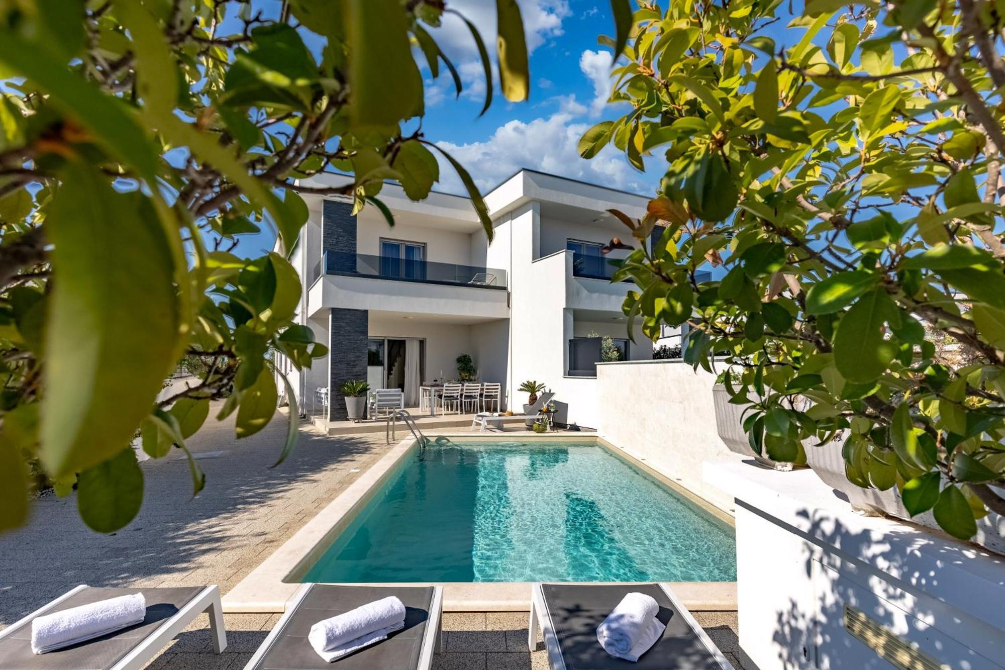 Holiday Home Ventum Šibenik Exteriör bild